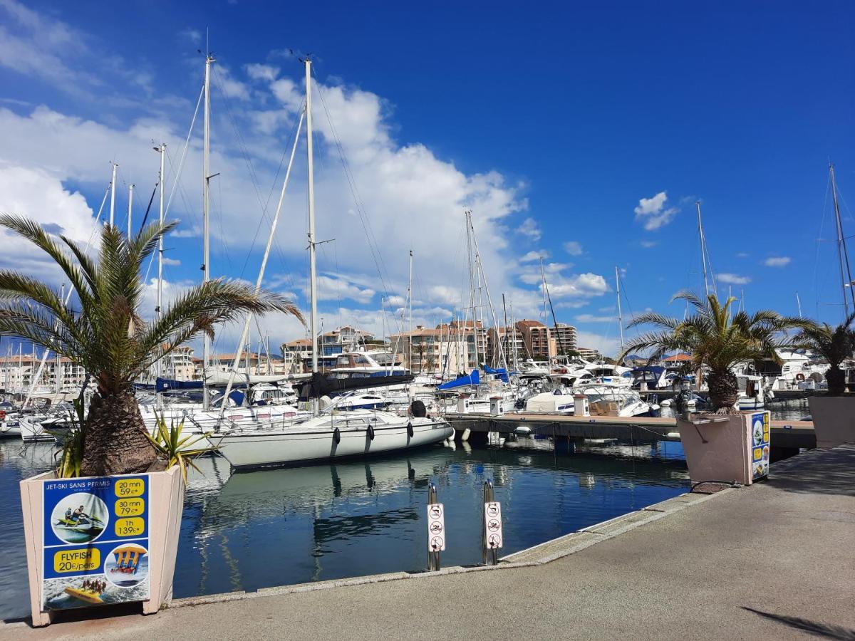 Coeur Marina Climatise Terrasse Parking Apartment Fréjus Exterior foto